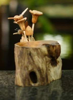 Bee Ashtray